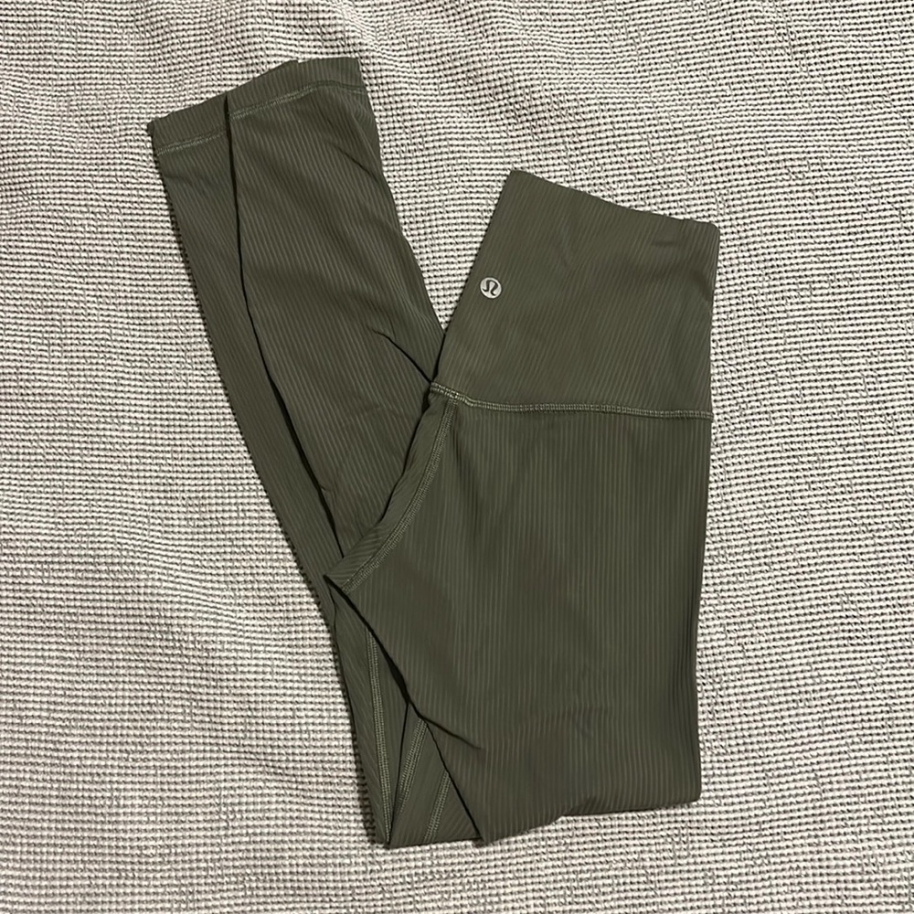 Ribbed Lululemon Tights